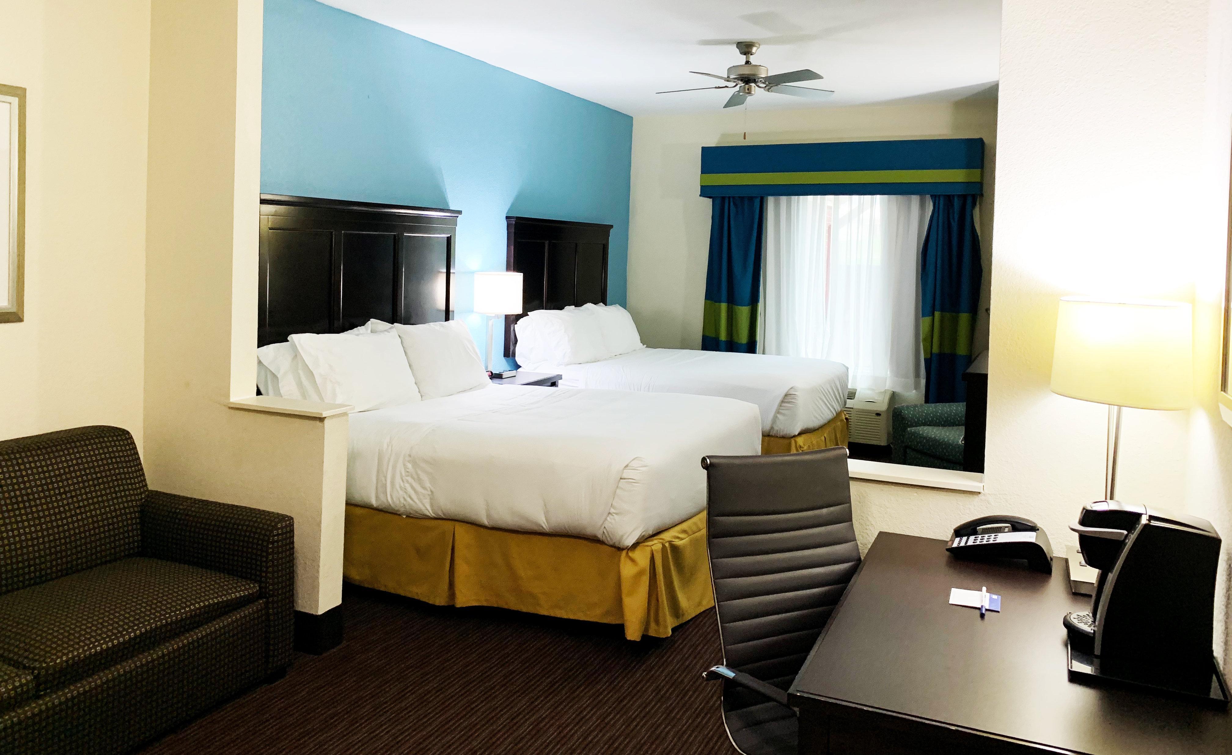 Holiday Inn Express Hotel & Suites Gainesville By Ihg Екстер'єр фото