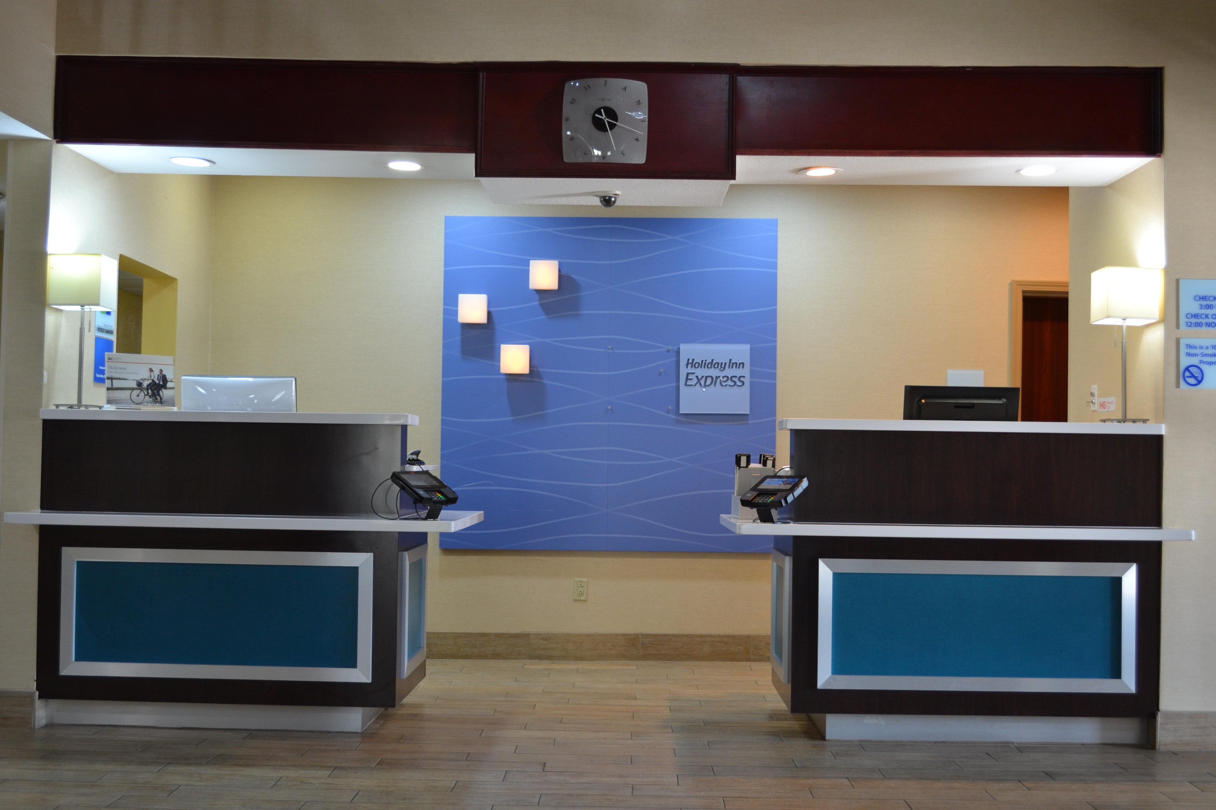 Holiday Inn Express Hotel & Suites Gainesville By Ihg Екстер'єр фото