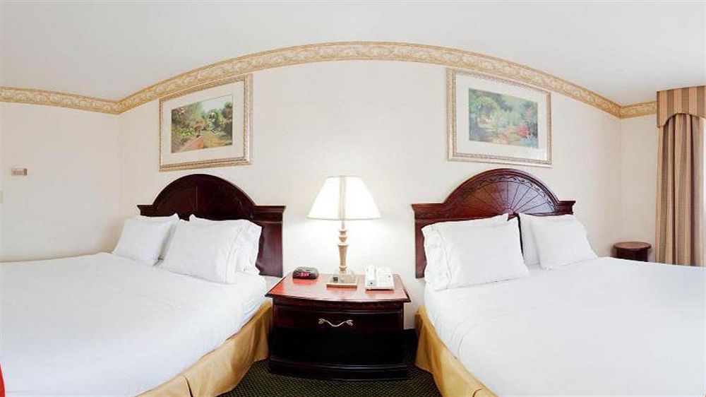 Holiday Inn Express Hotel & Suites Gainesville By Ihg Екстер'єр фото