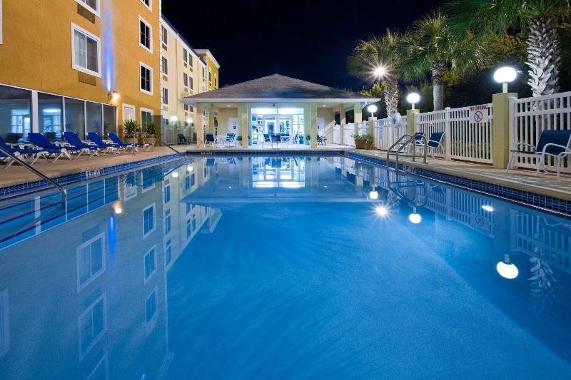 Holiday Inn Express Hotel & Suites Gainesville By Ihg Екстер'єр фото