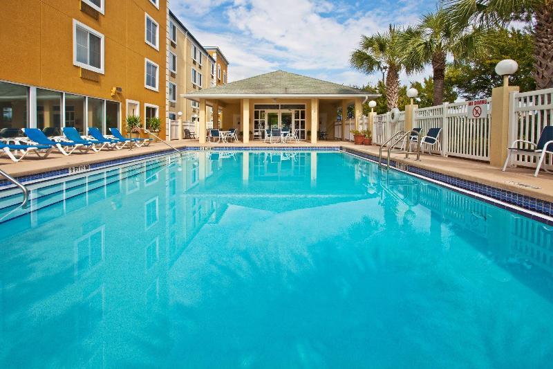 Holiday Inn Express Hotel & Suites Gainesville By Ihg Екстер'єр фото