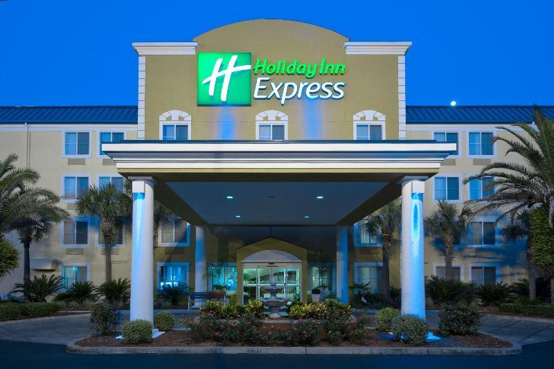 Holiday Inn Express Hotel & Suites Gainesville By Ihg Екстер'єр фото